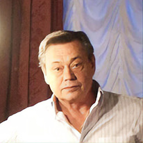 Николай Караченцов